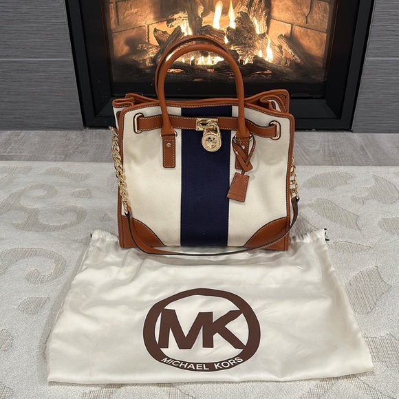 NWT MICHAEL KORS Hamilton mono stripe navy large canvas tote a - Picture 4 of 9